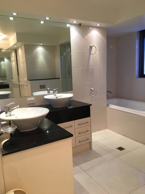 Surfers Century Oceanside Apartments - Accommodation Gold Coast 22
