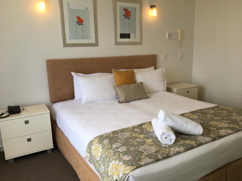 Surfers Century Oceanside Apartments - Accommodation Gold Coast 19