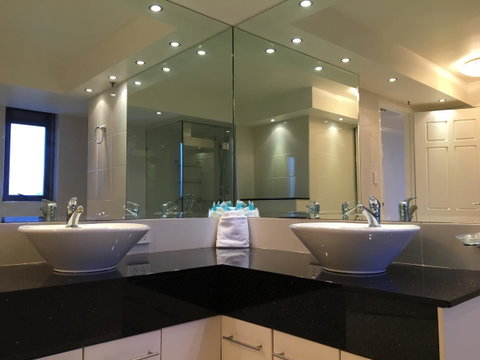 Surfers Century Oceanside Apartments - Accommodation Gold Coast 23