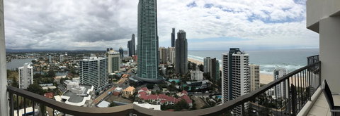 Surfers Century Oceanside Apartments - Accommodation Gold Coast 17