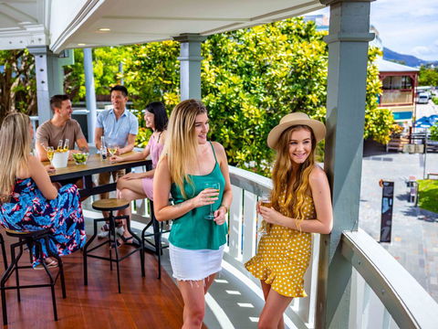 Hides Hotel - Accommodation Gold Coast 22