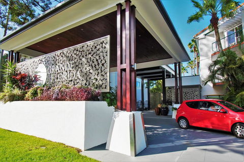Grande Florida Beachside Resort - Gold Coast 4U 24