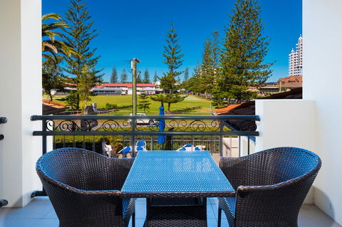 Island Beach Resort - Accommodation Gold Coast 12