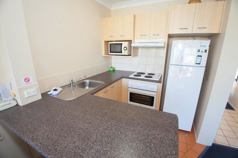 Island Beach Resort - Accommodation Gold Coast 24