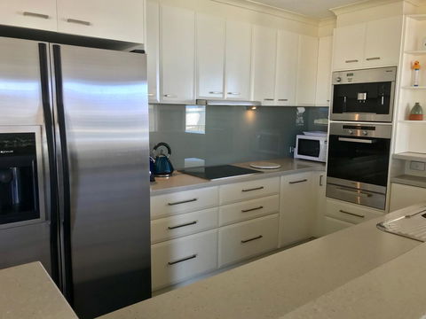 Rainbow Bay Resort Holiday Apartments - Accommodation Gold Coast 10