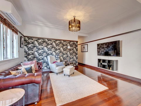 Anville Court - Accommodation Gold Coast 3