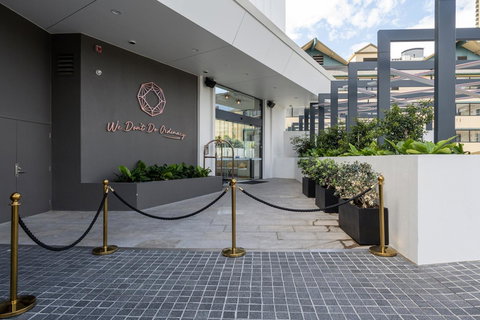 Ruby Gold Coast By Serain - Accommodation Gold Coast 15