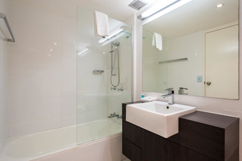 Breakers North Absolute Beachfront Apartments - Official - Accommodation Gold Coast 25