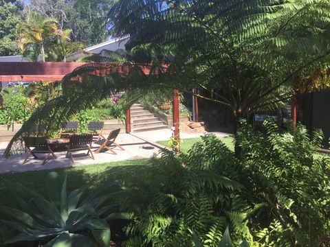 Sam's Buderim Mountain Guest House - Gold Coast 4U 26