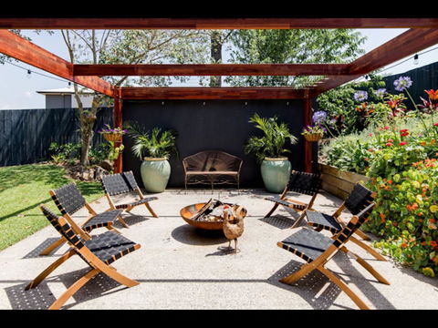 Sam's Buderim Mountain Guest House - Gold Coast 4U 12