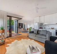 Sam's Buderim Mountain Guest House - Accommodation Gold Coast
