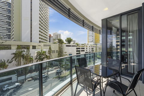 Oracle, 2 & 3 Bedroom Apartments - We Accommodate - Gold Coast 4U 7
