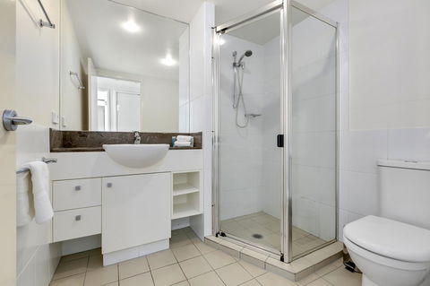 Broadbeach On The Park, 3 Bed Ocean - We Accommodate - Gold Coast 4U 0