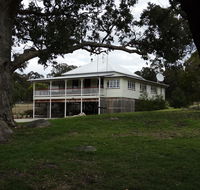 Loughmore House - Accommodation Gold Coast