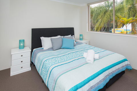 Miami Beachside Holiday Apartments - Accommodation Gold Coast 20