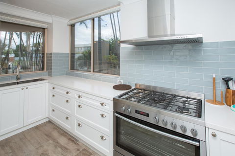 Miami Beachside Holiday Apartments - Accommodation Gold Coast 12