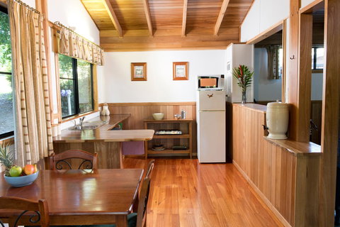 Sharlynn By The River - Accommodation Gold Coast 44