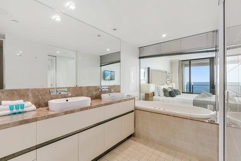 Soul 2 & 3 Bedroom Ocean View - We Accommodate - Accommodation Gold Coast 2