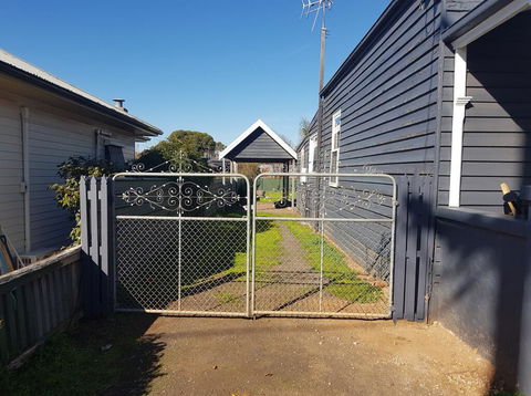 Welcome Stranger Cottage - Accommodation Gold Coast 2