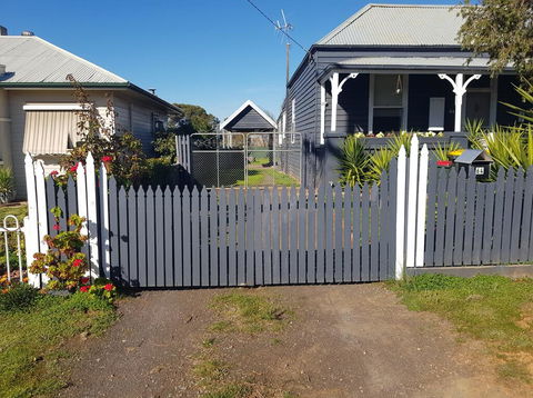 Welcome Stranger Cottage - Accommodation Gold Coast 1