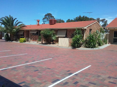 Werribee Park Motor Inn - Accommodation Gold Coast 2