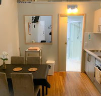 Westside Studio Apartments - Gold Coast 4U