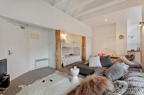 Whiskey Flat 2 - Accommodation Gold Coast 0