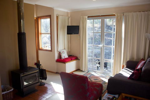 Whiskey Gully Wines - Accommodation Gold Coast 0