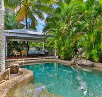 Whitehouse - Palm Cove - Accommodation Gold Coast