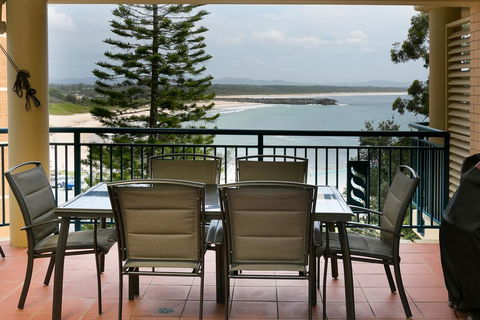 Whitesands, Unit 402, 34-38 North Street - 1 Gold Coast 1