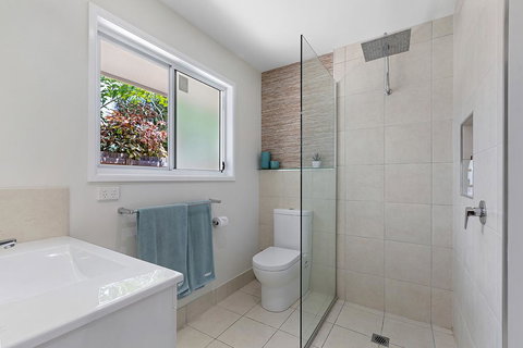 Whitsunday Palms - 1 Gold Coast 3