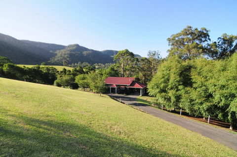 Willabrook Retreat - Rest Cottage - Spoil Yourself! - Accommodation Gold Coast 1