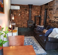 William Hunt's Retreat - Redwood Studio - Accommodation Gold Coast