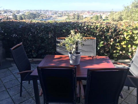 Wilton Place - Gold Coast 4U 3