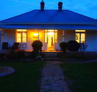 Windsor Cottage - 1 Gold Coast