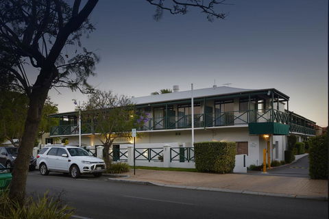 Windsor Lodge - Accommodation Gold Coast 0