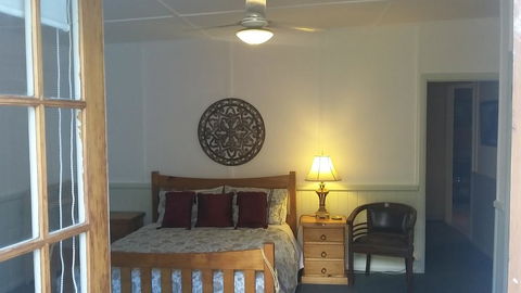 Windswept Country Retreat - Accommodation Gold Coast 2