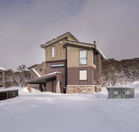 Winterfell - Accommodation Gold Coast