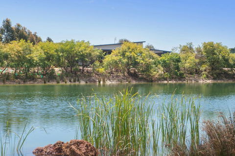 Wirraway Luxury Chalet - Accommodation Gold Coast 0