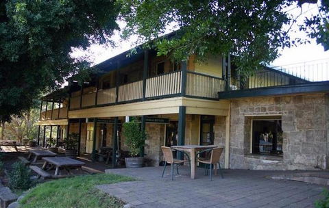 Wisemans Inn - Accommodation Gold Coast 0