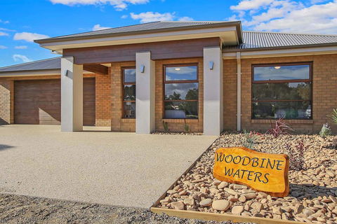 Woodbine Waters - Accommodation Gold Coast 2