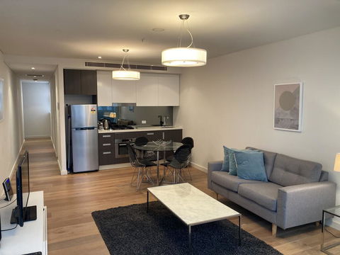 Wyndel Apartments North Sydney - Pacific - Gold Coast 4U 3