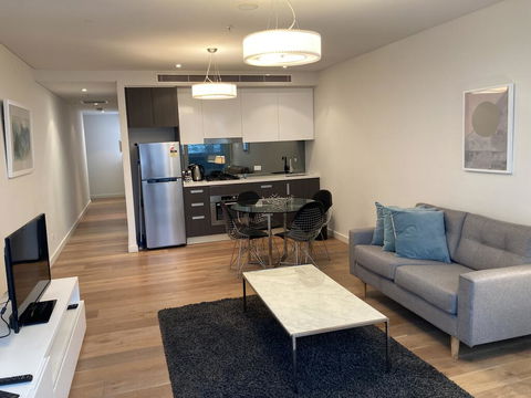 Wyndel Apartments North Sydney - Pacific - Gold Coast 4U 2