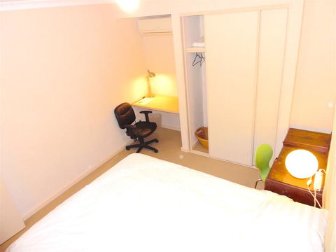 Wyndham Street Lodge - Gold Coast 4U 3