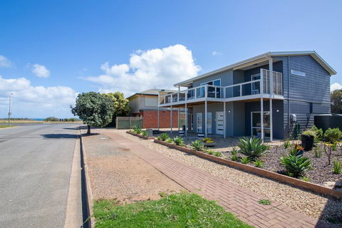 Xanadu - Aldinga Beach - Accommodation Gold Coast 1