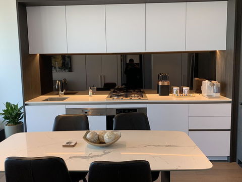 Xu's Residence@No.1 Collins Wharf - Accommodation Gold Coast 2
