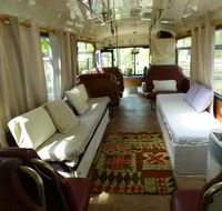 Yamba Hinterland bush retreat - Vintage bus stay - Gold Coast 4U