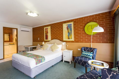 Yackandandah Motor Inn - 1 Gold Coast 0