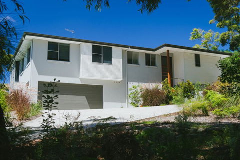 YARINGA - Retreat Style Accomodation With Swimming Pool - Accommodation Gold Coast 1