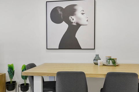 YARRA - YARRA Toorak Rd & Chapel St. Pool, Gym & Parking - Accommodation Gold Coast 0